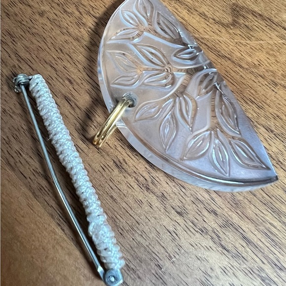 Vintage Lalique Necklace 🌸🌸 - Picture 3 of 5